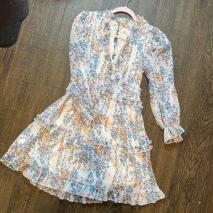 Small - floral dress - can fit a M - baby shower - flowy - long sleeve
